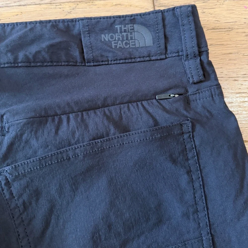 The North Face Motion Pants Black‎ Hiking Stretch Chino Size 34 Regular (1527)